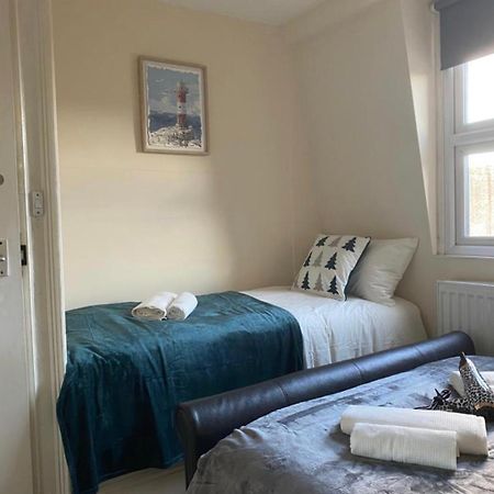 Lovely Private Rooms In Camden, Central London Eksteriør bilde