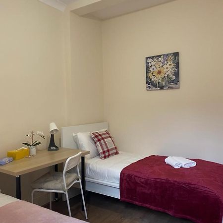 Lovely Private Rooms In Camden, Central London Eksteriør bilde