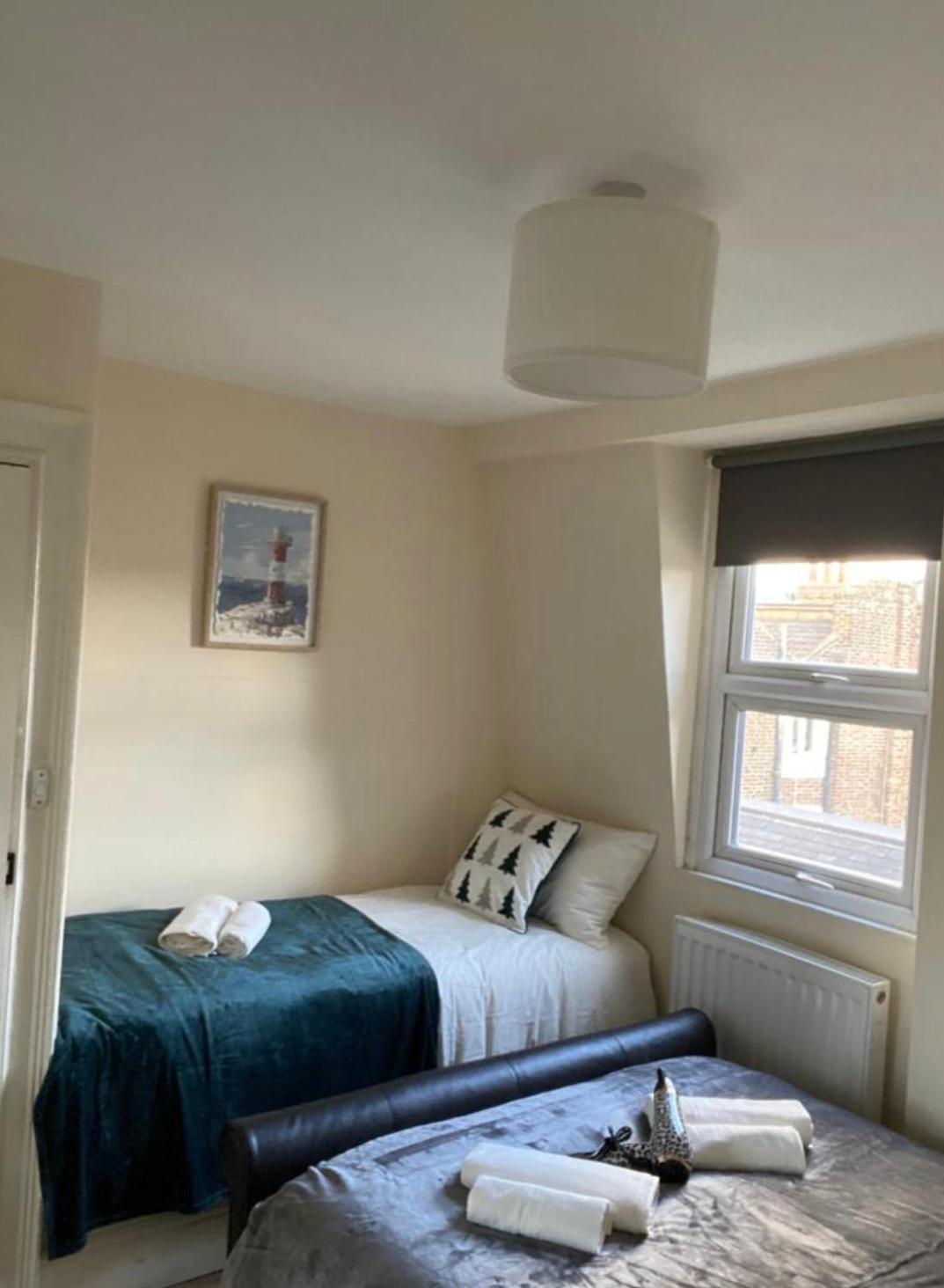 Lovely Private Rooms In Camden, Central London Eksteriør bilde