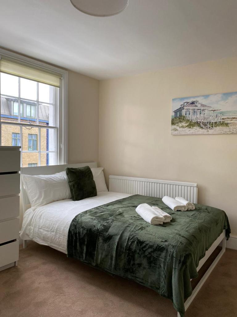 Lovely Private Rooms In Camden, Central London Eksteriør bilde